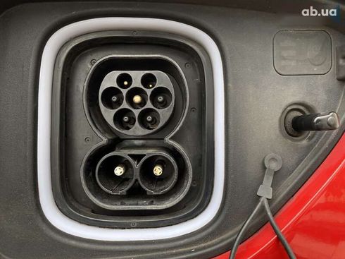 Hyundai Kona Electric 2022 - фото 21