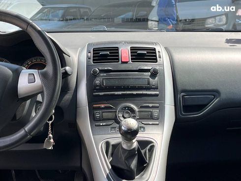 Toyota Auris 2011 синий - фото 24