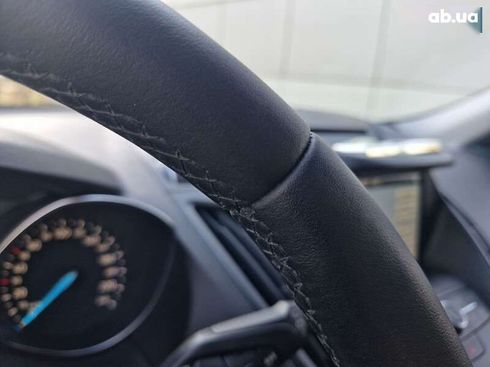 Ford Kuga 2019 - фото 24