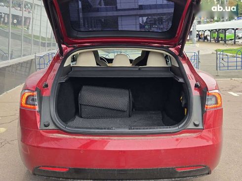 Tesla Model S 2019 - фото 26