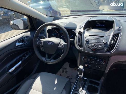 Ford Escape 2018 - фото 10