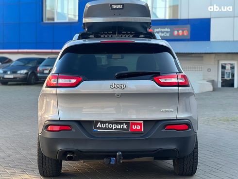 Jeep Cherokee 2015 серый - фото 10