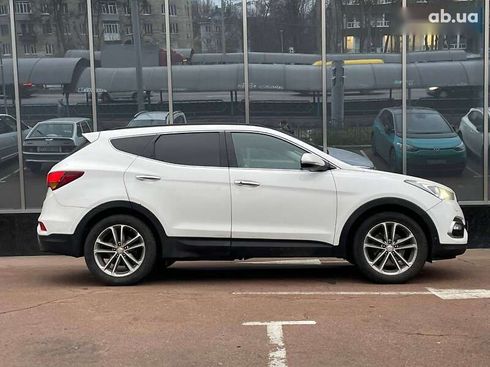 Hyundai Santa Fe 2015 - фото 7