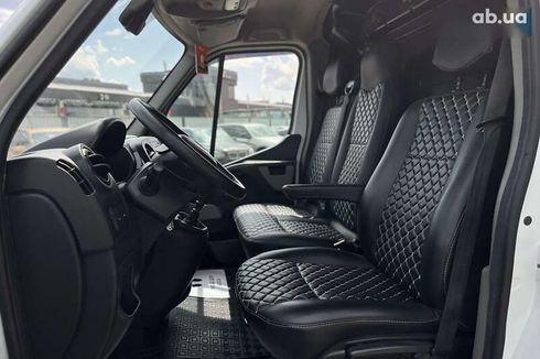 Opel Movano 2017 - фото 14