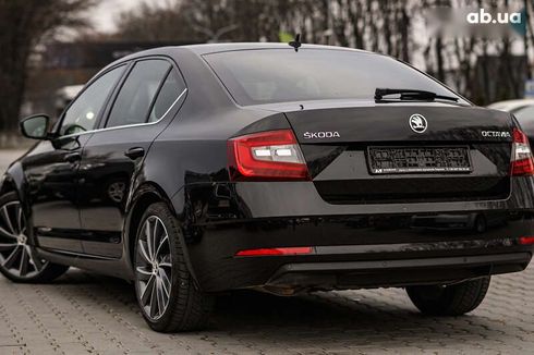 Skoda Octavia 2018 - фото 6