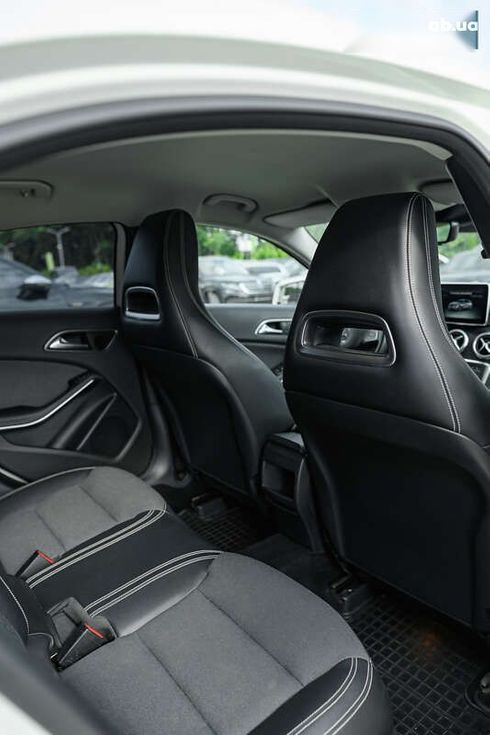 Mercedes-Benz A-Класс 2016 - фото 20