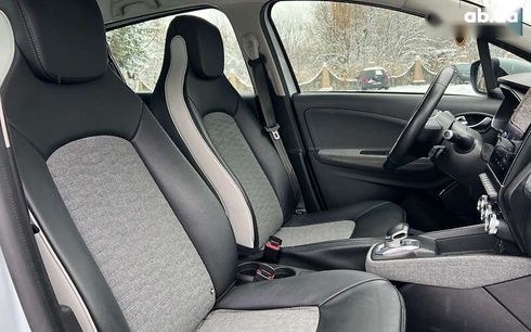 Renault Zoe 2019 - фото 19