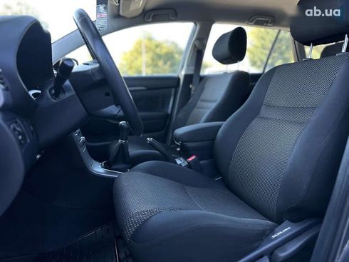 Toyota Avensis 2006 - фото 27