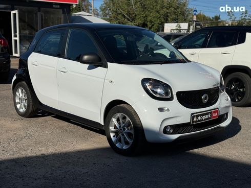Smart Forfour 2018 белый - фото 3