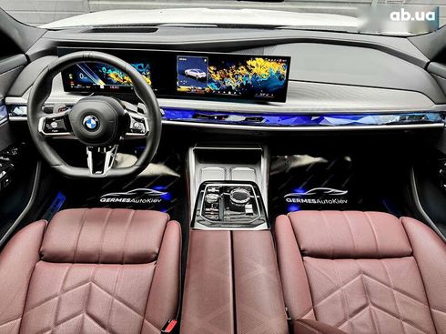 BMW 7 серия 2023 - фото 19