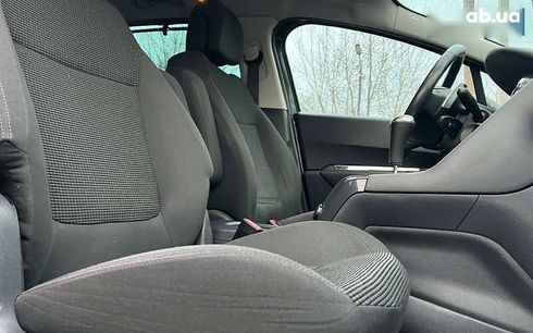Peugeot 5008 2012 - фото 24