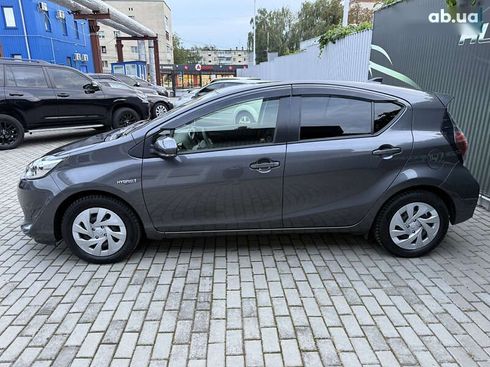 Toyota Aqua 2019 - фото 13