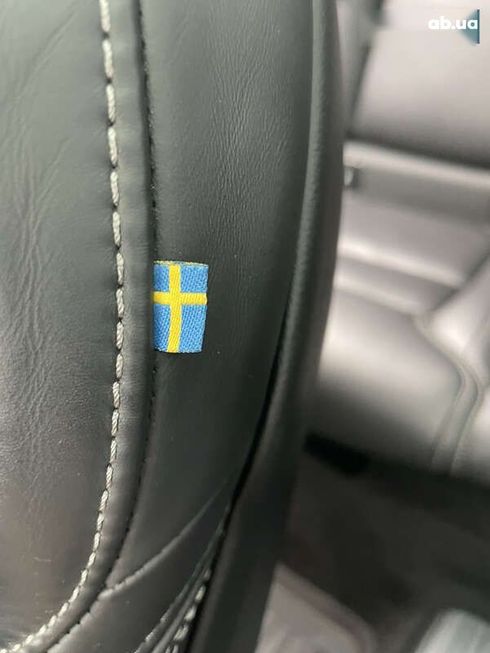 Volvo XC60 2023 - фото 28