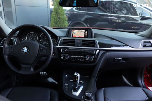 BMW 3 серия 2018 красный - фото 5