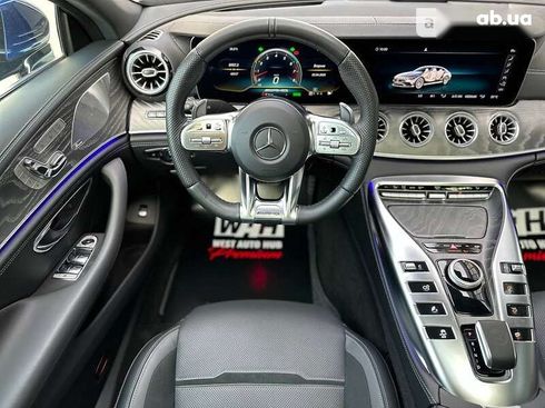 Mercedes-Benz AMG GT 4 2018 - фото 23
