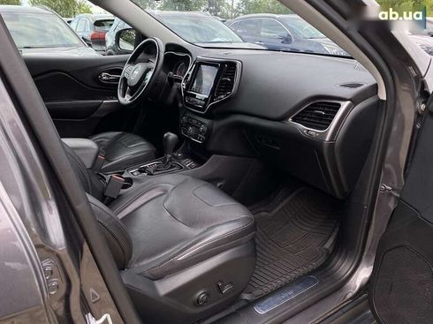 Jeep Cherokee 2018 - фото 19