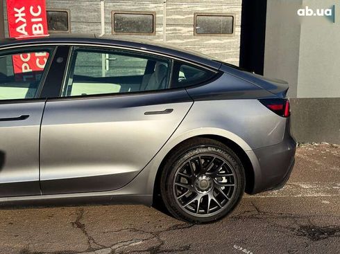 Tesla Model 3 2025 - фото 7