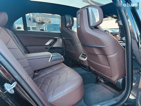 BMW 7 серия 2023 - фото 13