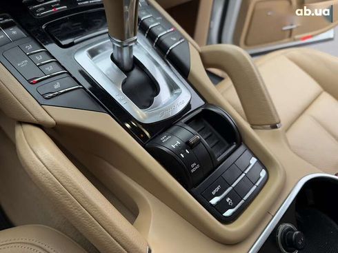 Porsche Cayenne 2013 - фото 29