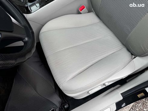 Toyota Venza 2013 черный - фото 12