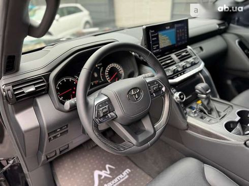 Toyota Land Cruiser 2021 - фото 16