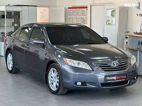 Toyota Camry 2007 - фото 2