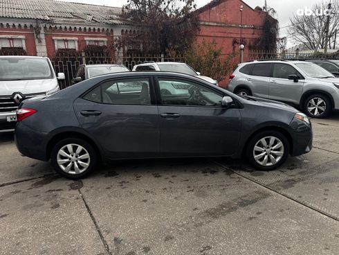 Toyota Corolla 2016 серый - фото 7