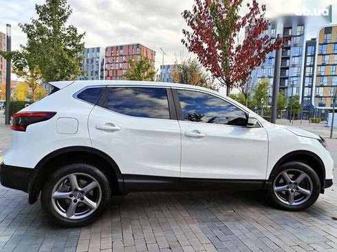 Nissan Qashqai 2019 - фото 24