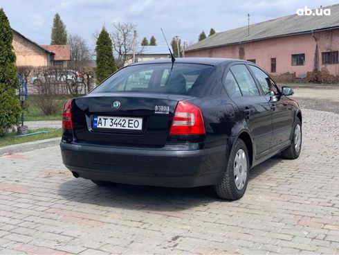 Skoda Octavia 2006 черный - фото 3