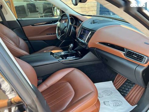 Maserati Levante 2019 - фото 10