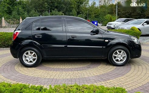 Kia Rio 2010 - фото 8