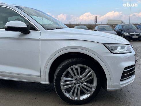 Audi Q5 2018 белый - фото 5