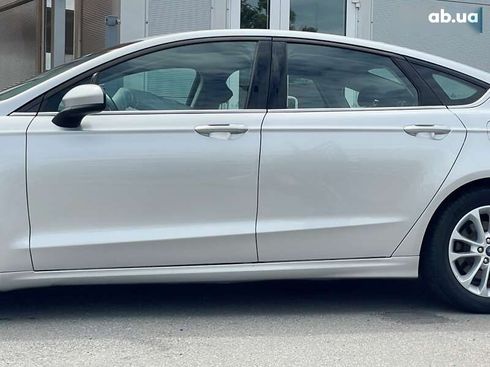 Ford Fusion 2018 - фото 12