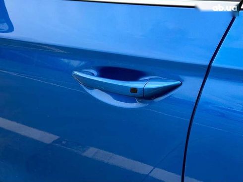 Hyundai Ioniq 2017 - фото 17