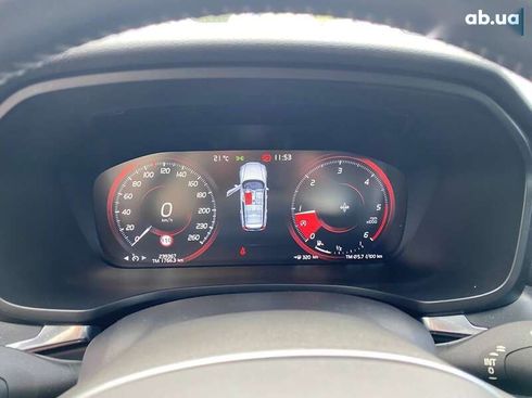 Volvo V60 2019 - фото 15