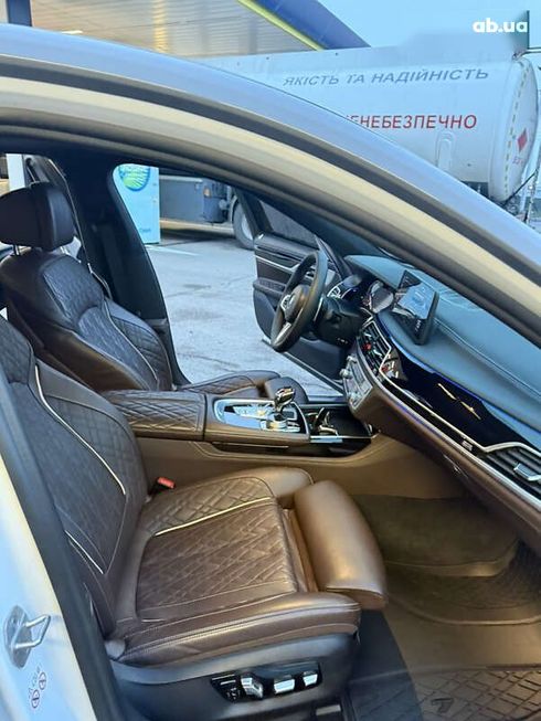 BMW 7 серия 2020 - фото 27