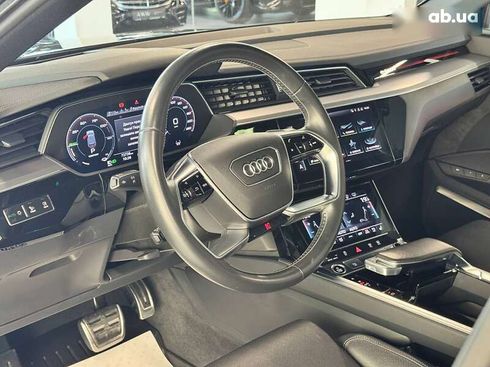 Audi E-Tron 2021 - фото 17