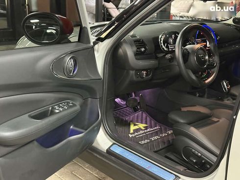 MINI Clubman 2021 - фото 20