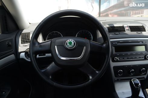 Skoda Octavia 2012 черный - фото 17