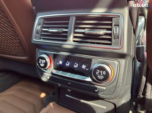 Audi Q7 2017 - фото 15