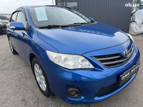 Toyota Corolla 2010 - фото 4