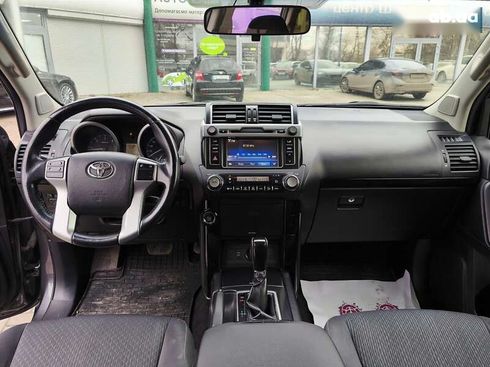 Toyota Land Cruiser Prado 2013 - фото 15