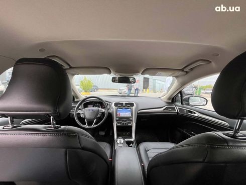 Ford Fusion 2017 серый - фото 36