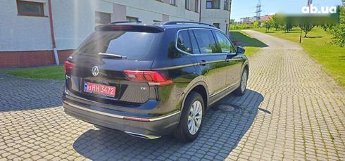 Volkswagen Tiguan 2018 - фото 4