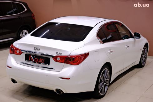 Infiniti Q50 2015 белый - фото 5