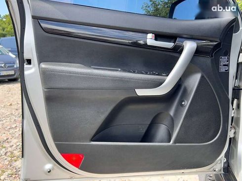Kia Sorento 2011 - фото 12