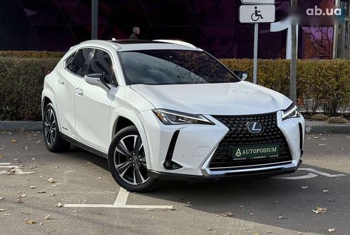 Lexus UX 2021 - фото 2