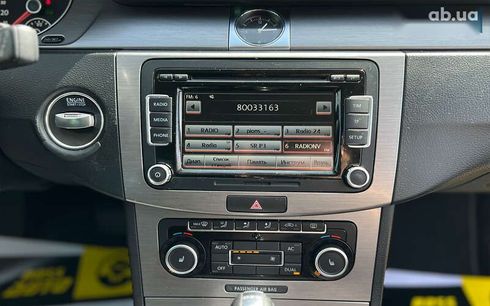 Volkswagen Passat 2011 - фото 11