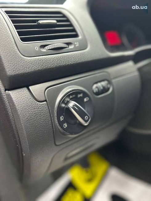 Volkswagen Golf 2005 - фото 7