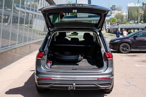Volkswagen Tiguan 2021 - фото 13